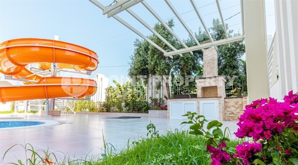 Современная квартира с мебелью и бытовой техникой, на 2-м этаже в комфортабельном жилом комплексе 2018 года постройки-id-6720-фото-12