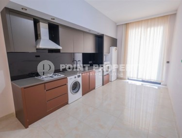 Spacious 3+1 apartment with a total area of 160 m2, 450 meters from the sea, in the modern area of Alanya - Mahmutlar-id-6721-photo-3