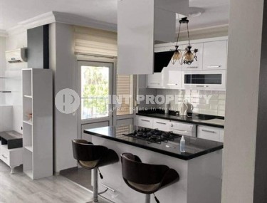 Квартира с новым ремонтом, современной мебелью и бытовой техникой, в 250 метрах от моря-id-6727-фото-3