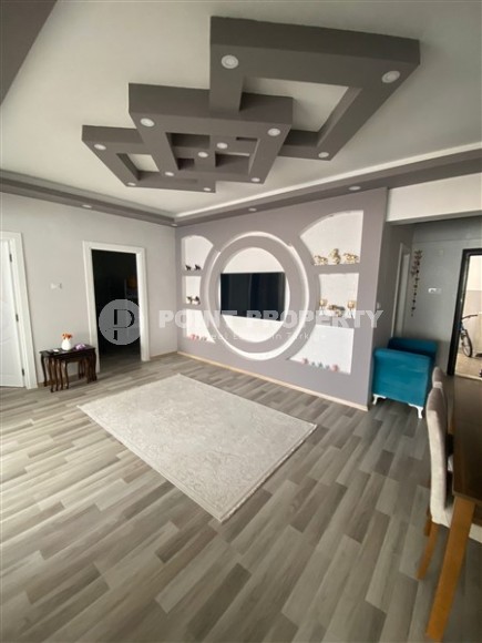 Apartment with modern design and new high-quality renovation, on the 4th floor in a building built in 1990-id-6728-photo-3