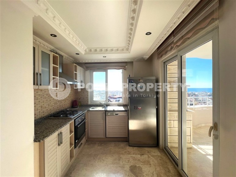 Panoramic apartment with views of the sea and the Taurus Mountains, in a comfortable residential complex, 1200 meters from the sea-id-6729-photo-3