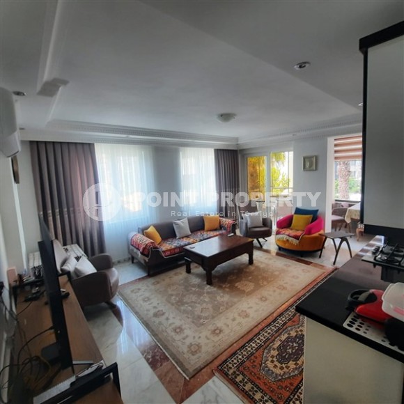 Меблированная квартира 2+1, общей площадью 100 м2, в самом центре Аланьи, в 250 метрах от знаменитого пляжа Клеопатры-id-6741-фото-1