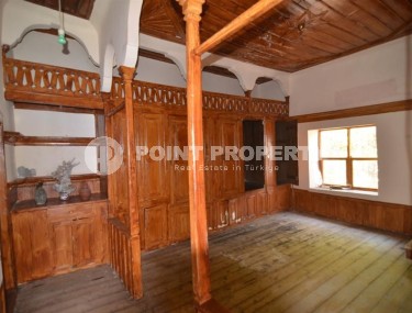 Частный дом 2000 года постройки в центре старого города, в 500 метрах от моря-id-6743-фото-2