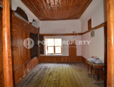 Частный дом 2000 года постройки в центре старого города, в 500 метрах от моря-id-6743-фото-5