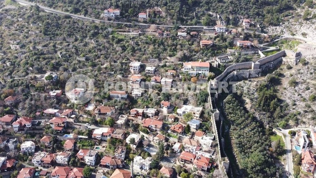 Частный дом 2000 года постройки в центре старого города, в 500 метрах от моря-id-6743-фото-17