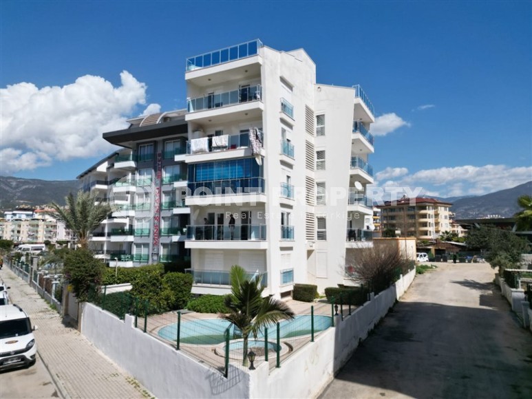 Small apartment with furniture and household appliances, 350 meters from the sea, in the center of Oba district-id-6745-photo-9