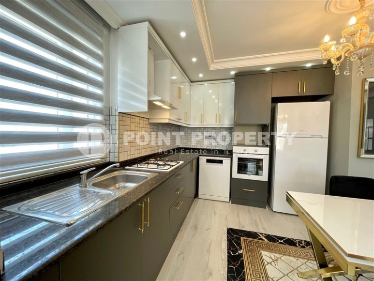 Panoramic apartment with sea and mountain views, on the 11th floor with attic, in the center of Mahmutlar-id-6747-photo-4