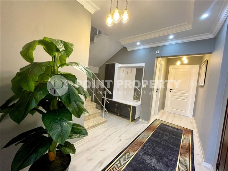 Panoramic apartment with sea and mountain views, on the 11th floor with attic, in the center of Mahmutlar-id-6747-photo-8