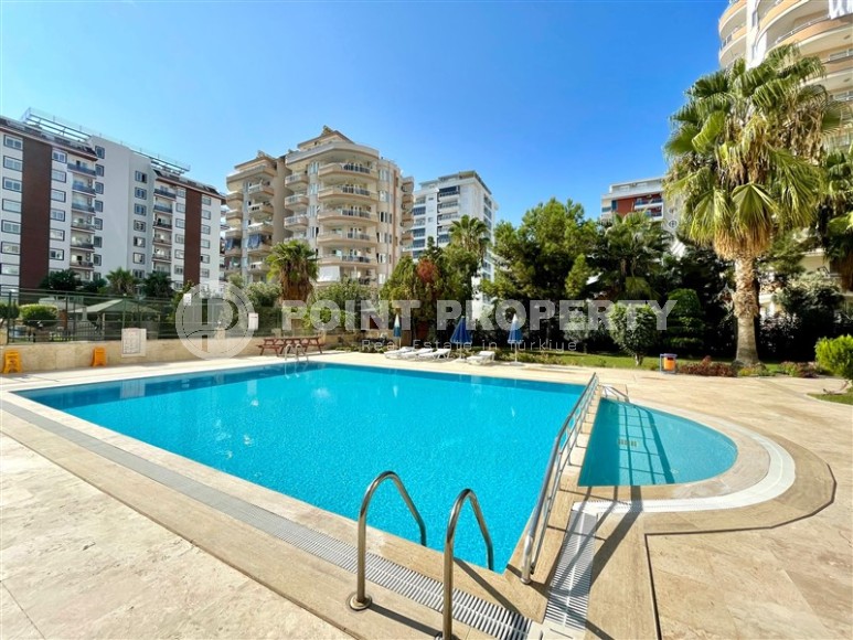 Panoramic apartment with sea and mountain views, on the 11th floor with attic, in the center of Mahmutlar-id-6747-photo-15