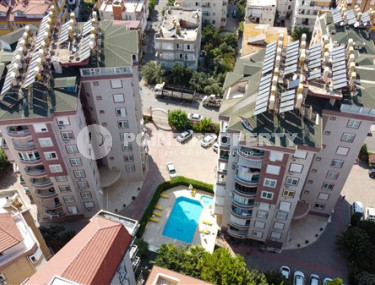 View furnished three-room apartment, 110m², in the center of Alanya-id-1528-photo-4