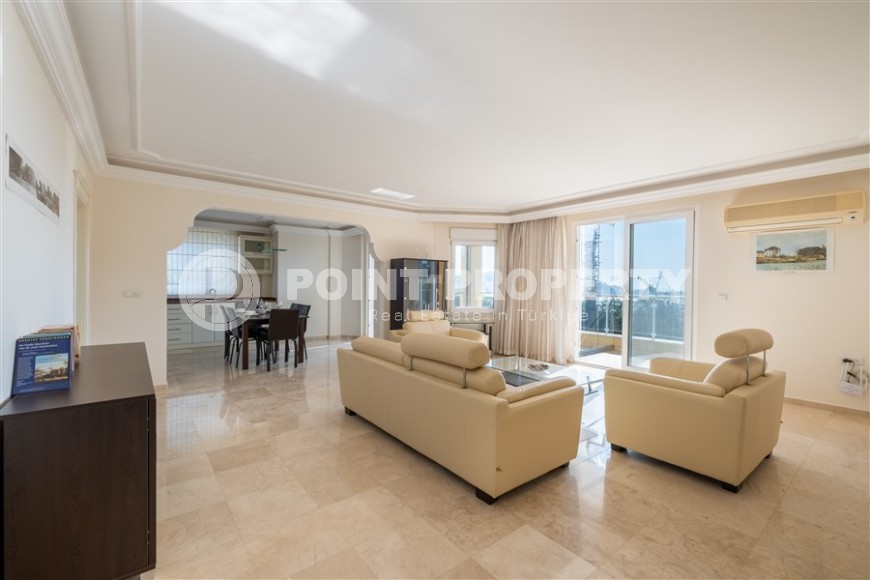 Furnished apartment 2+1, on an area of 120 m2, in a residence built in 2007 in a green, environmentally friendly area of Alanya - Demirtas-id-6752-photo-2