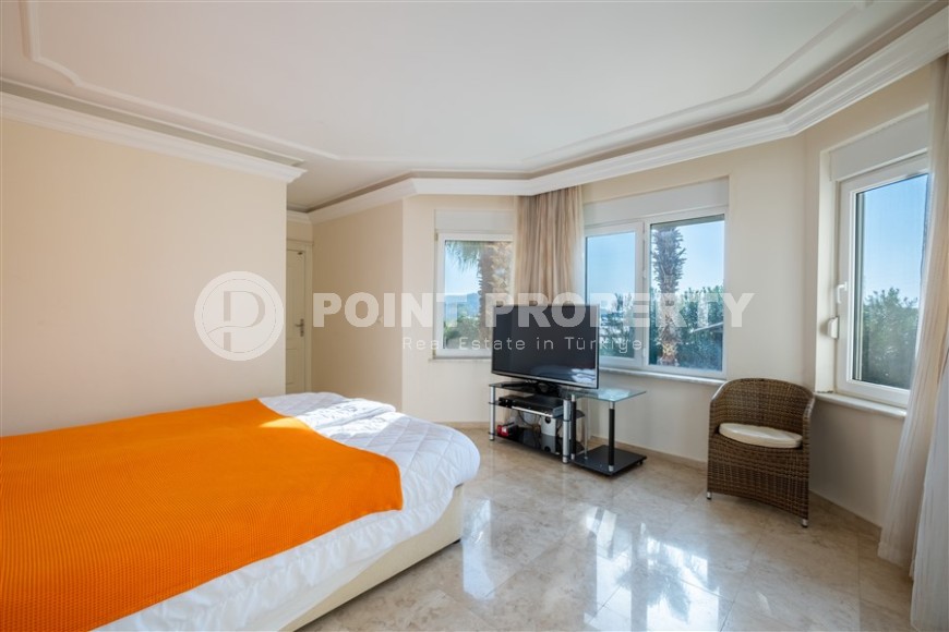 Furnished apartment 2+1, on an area of 120 m2, in a residence built in 2007 in a green, environmentally friendly area of Alanya - Demirtas-id-6752-photo-5