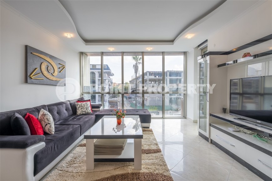 Комфортабельная квартира с современным дизайном, на 3-м этаже в жилом комплексе с богатой внутренней инфраструктурой-id-6753-фото-2