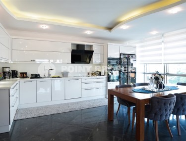 Luxurious two-level apartment with designer renovation, 250 meters from the sea, in the center of Oba district-id-6755-photo-3