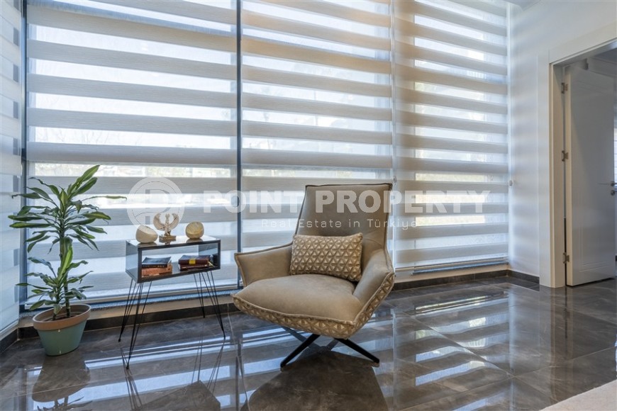 New apartment with modern design, 1100 meters from the sea, in a cozy area of Alanya - Lower Oba-id-6757-photo-3