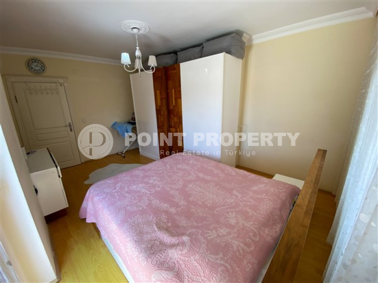 View furnished three-room apartment, 110m², in the center of Alanya-id-1528-photo-22