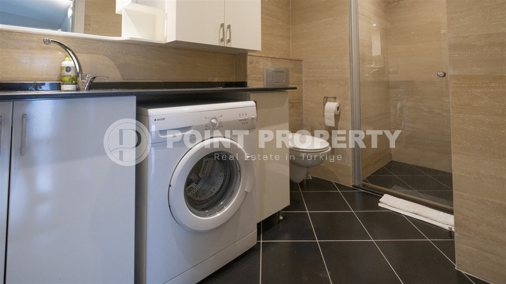 Готовая к проживанию двухуровневая квартира на 5-м этаже с мансардой, в 600 метрах от моря, в центре района Оба-id-6760-фото-6