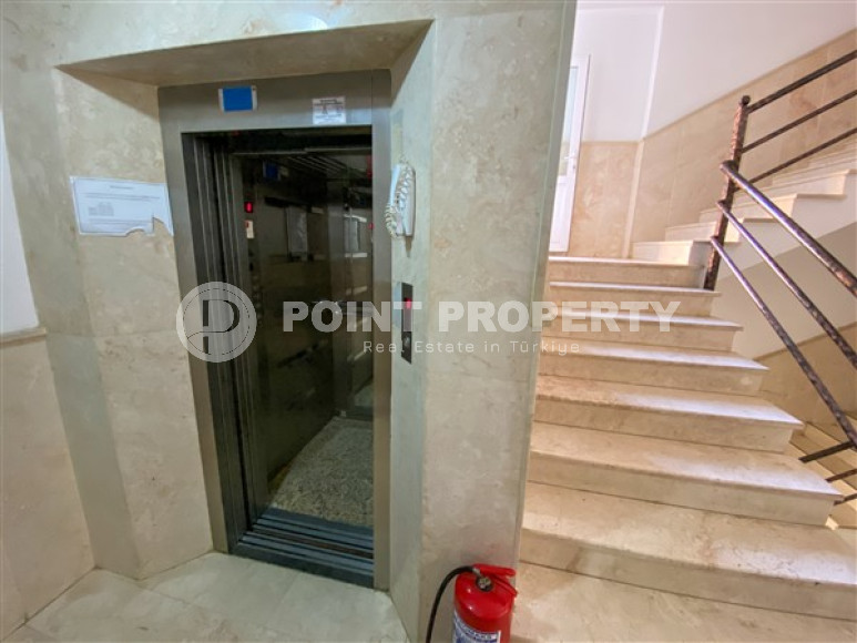 View furnished three-room apartment, 110m², in the center of Alanya-id-1528-photo-27