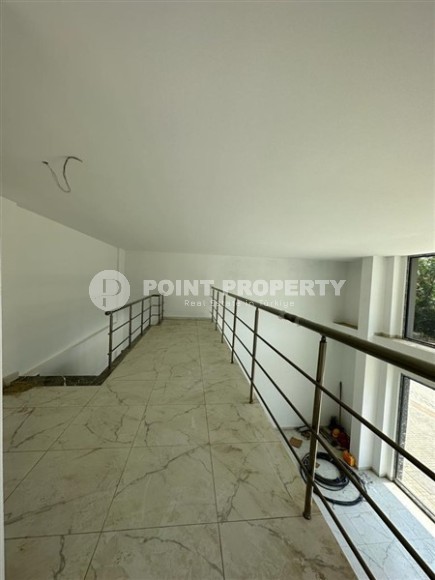 Commercial space for an office or outlet 550 meters from the sea, in the center of Mahmutlar-id-6762-photo-7