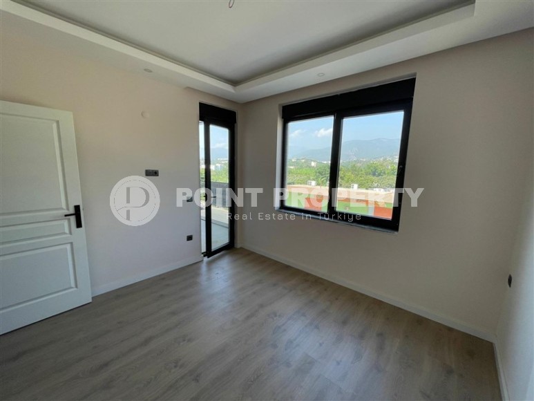 Small new 1+1 apartment 350 meters from the sea, in the center of a calm, picturesque area of Alanya - Kestel-id-6765-photo-4