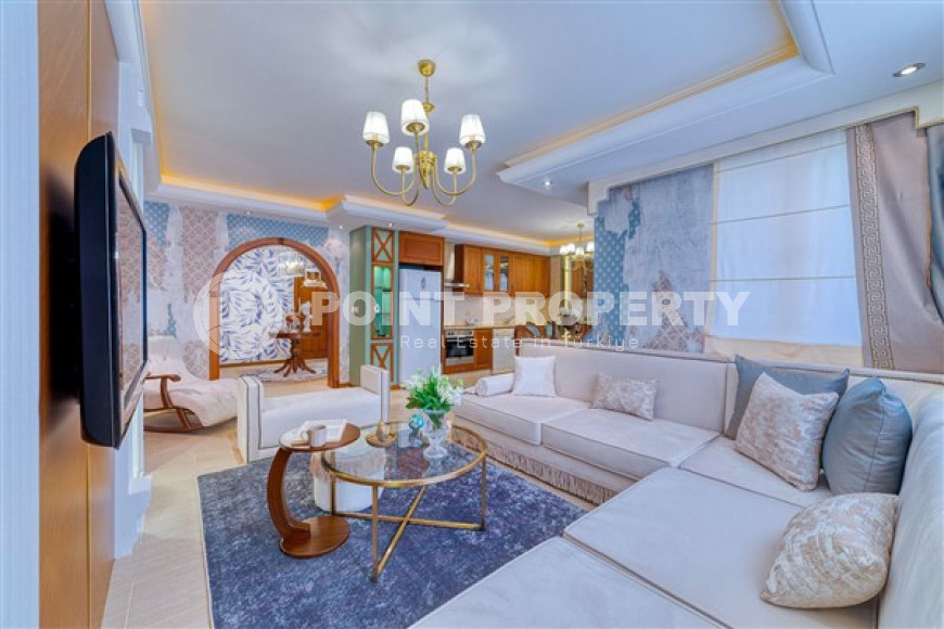 Designer two-bedroom apartment, 115m² in a cozy complex on the seafront in Mahmutlar-id-1530-photo-2