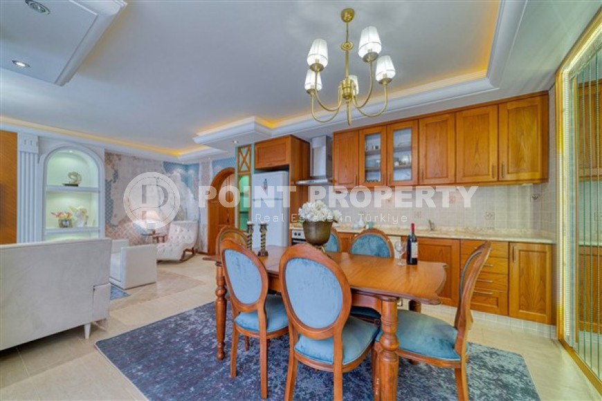 Designer two-bedroom apartment, 115m² in a cozy complex on the seafront in Mahmutlar-id-1530-photo-4