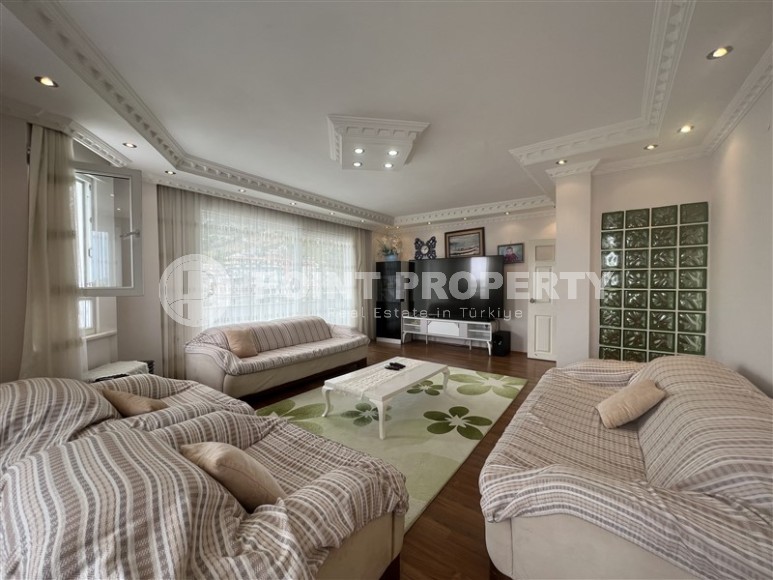 Большая линейная квартира 5+1 в центре Аланьи, с возможностью получения гражданства Турции-id-6785-фото-7