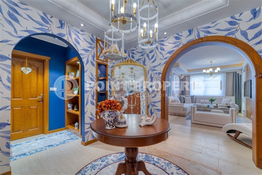 Designer two-bedroom apartment, 115m² in a cozy complex on the seafront in Mahmutlar-id-1530-photo-8