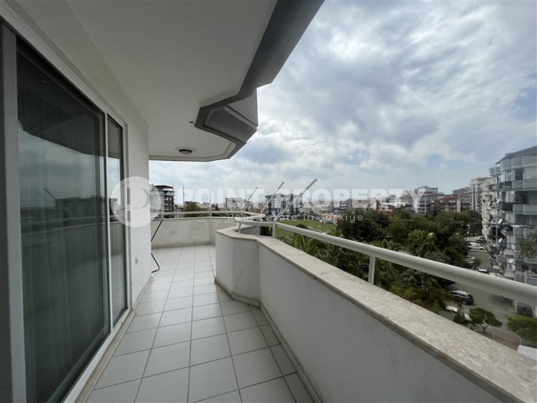 Большая линейная квартира 5+1 в центре Аланьи, с возможностью получения гражданства Турции-id-6785-фото-17