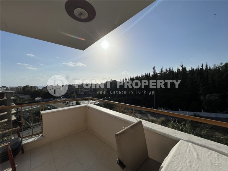 Просторная двухуровневая квартира 4+1, общей площадью 200 м2, в нескольких минутах ходьбы от центра Аланьи-id-6786-фото-13