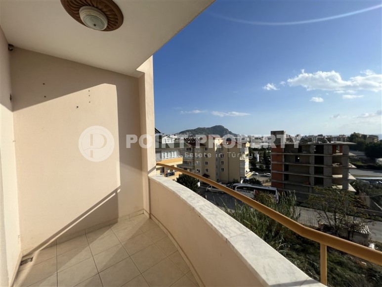 Spacious duplex apartment 4+1, with a total area of 200 m2, within walking distance from the center of Alanya-id-6786-photo-14
