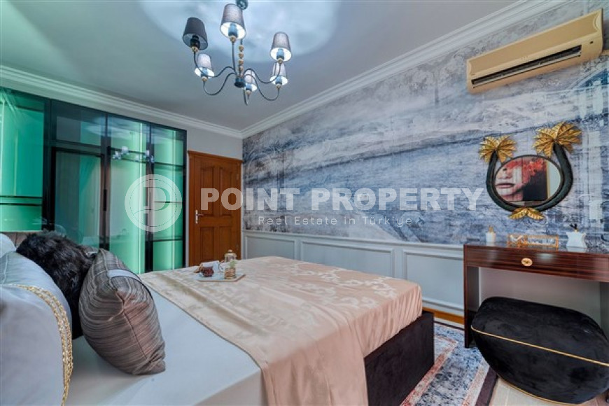 Designer two-bedroom apartment, 115m² in a cozy complex on the seafront in Mahmutlar-id-1530-photo-10