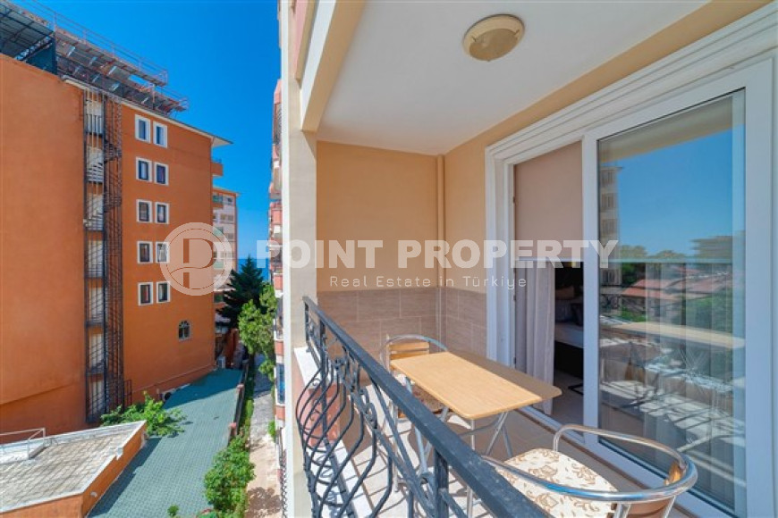 Designer two-bedroom apartment, 115m² in a cozy complex on the seafront in Mahmutlar-id-1530-photo-18