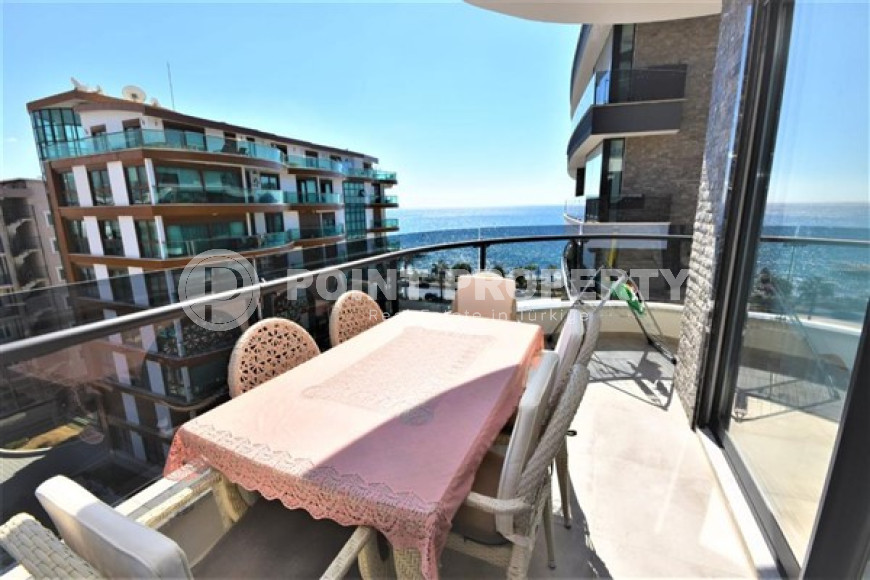 New three-room apartment, 85m², in an elite complex on the beach in Oba, Alanya-id-1531-photo-2