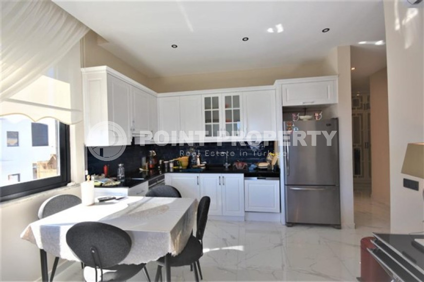 New three-room apartment, 85m², in an elite complex on the beach in Oba, Alanya-id-1531-photo-6