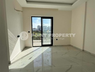 New apartment with fine finishing 550 meters from the sea, in the modern area of Alanya - Mahmutlar-id-6804-photo-3