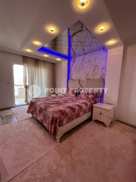 Panoramic duplex apartment with sea views, on the 10th floor with attic, in the center of Mahmutlar-id-6809-photo-3