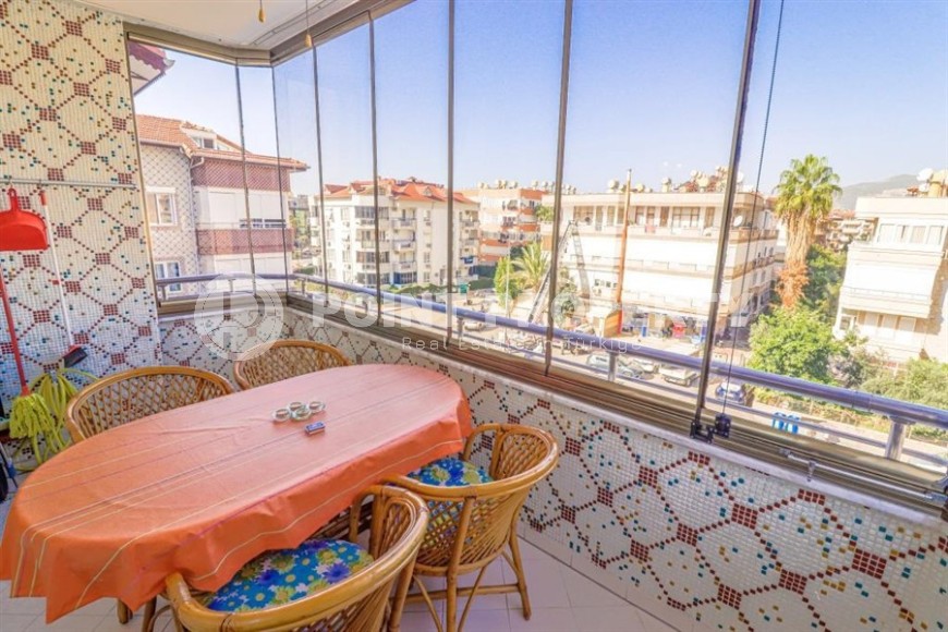 Двухуровневая квартира 1+1, общей площадью 75 м2, на 4-м этаже с мансардой в центре Аланьи-id-6813-фото-10