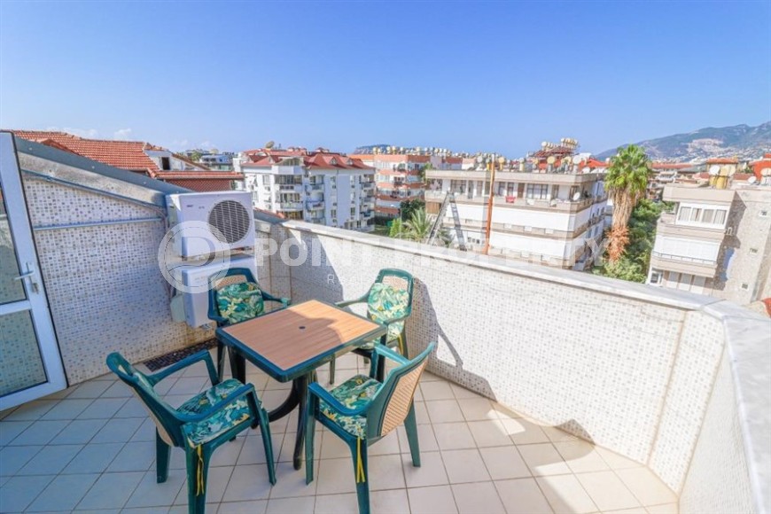 Двухуровневая квартира 1+1, общей площадью 75 м2, на 4-м этаже с мансардой в центре Аланьи-id-6813-фото-11