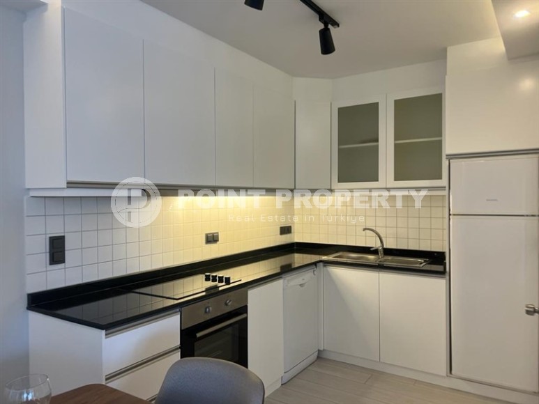 Просторная квартира с современным дизайном в 200 метрах от моря, в центре спокойного района Аланьи - Каргыджак-id-6816-фото-6