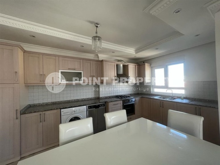 Панорамная квартира с видом на горы, на 5-м этаже в комфортабельном жилом комплексе, построенном в 2008 году-id-6817-фото-3