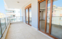 Five-room penthouse, 230m² with mountain views in a complex with a swimming pool in Cikcilli, Alanya-id-1533-photo-7