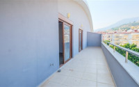 Five-room penthouse, 230m² with mountain views in a complex with a swimming pool in Cikcilli, Alanya-id-1533-photo-15
