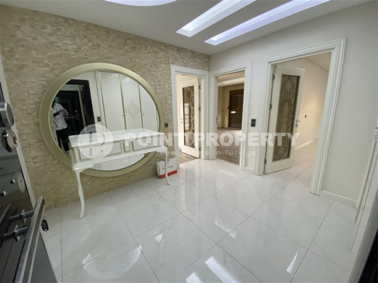 Spacious apartment with fine finishing, on the 3rd floor in a modern residential complex, 1250 meters from the sea-id-6825-photo-8