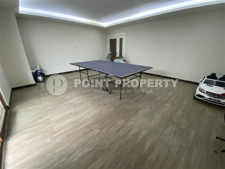 Spacious apartment with fine finishing, on the 3rd floor in a modern residential complex, 1250 meters from the sea-id-6825-photo-18