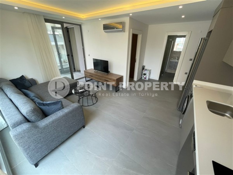 Apartment 1+1, 55m², in a new residence with a swimming pool 100m from Cleopatra Beach, Alanya-id-1534-photo-2