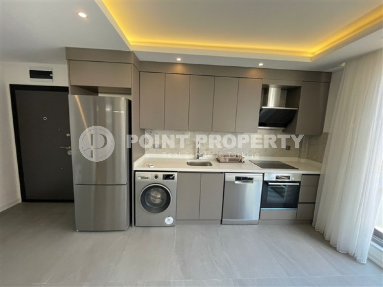 Apartment 1+1, 55m², in a new residence with a swimming pool 100m from Cleopatra Beach, Alanya-id-1534-photo-4