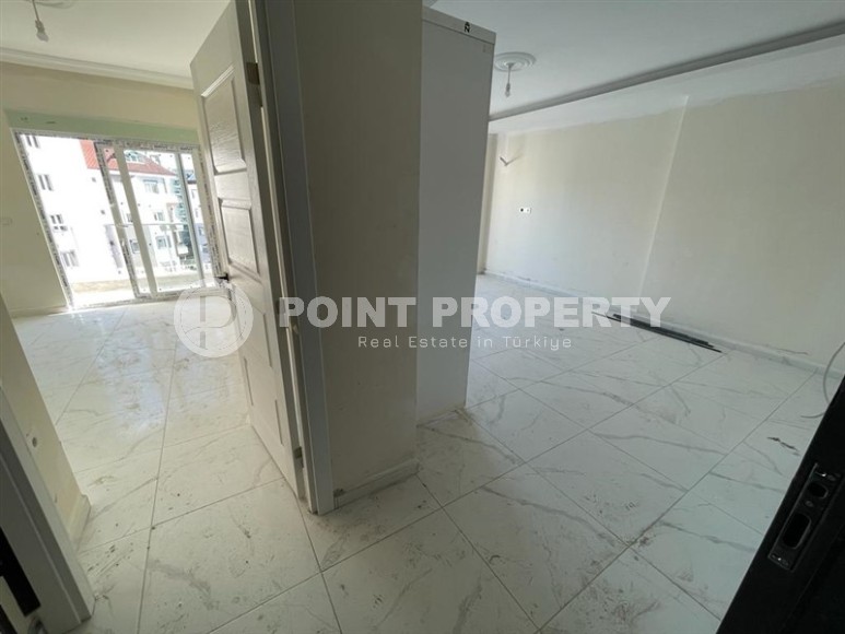 Квартира с чистовой отделкой на 6-м этаже в резиденции 2022 года постройки, в 800 метрах от моря-id-6829-фото-5