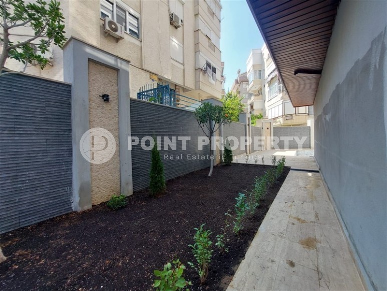 Apartment 1+1 in a new residential complex, 150 meters from the luxurious sandy beach - Keykubat-id-6833-photo-11