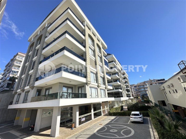 Просторная квартира 3+1, общей площадью 150 м2, в комфортабельном жилом комплексе 2017 года постройки, в районе Чиплаклы-id-6834-фото-1